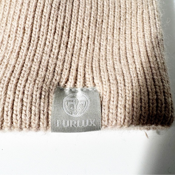 NWT FURLUX Cashmere Blend Beanie Toque main image 6
